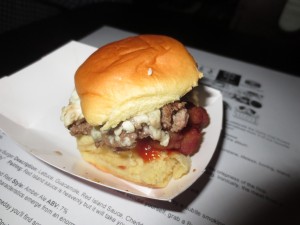 NY_Burger_Week_Guns_n_Roses_Appetite_For_Destruction_Burger_Beer_Dinner_050113__5487