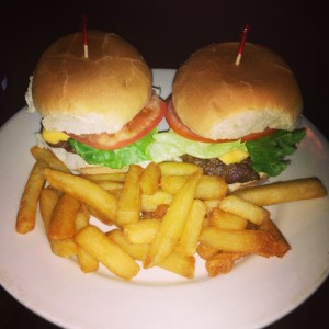 NY_Burger_Week__Amstel_Light_2nd_Annual_NY_Burger_Crawl_Jarlsberg_BurgerGPS_050413_Nelly_Spillanes