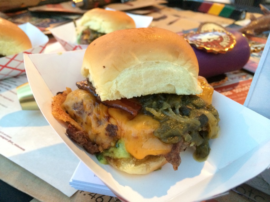 Burger_Beast_Burger_Brawl_Miami_Burger_Week_Burger_Conquest_Burger_Maker_Magic_City_050914_4923