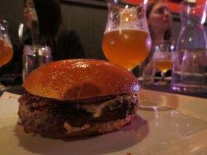 NY_Burger_Week_Get_Real_Presents_The_Beer_Burger_Conquest_Dinner_Alewife_050713_5663