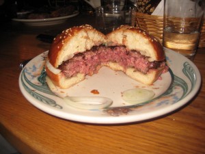 Peter_Lugers_Steakhouse_Porterhouse_NYC_burger_conquest_best_021