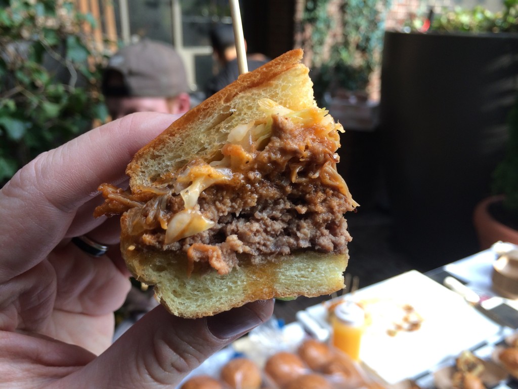 NY_The_Burger_Week_NYC_2014_Event_NY_Burger_Feast_Hudson_Hotel_Bash_NY_Burger_Feast_Burger_Maker_4105