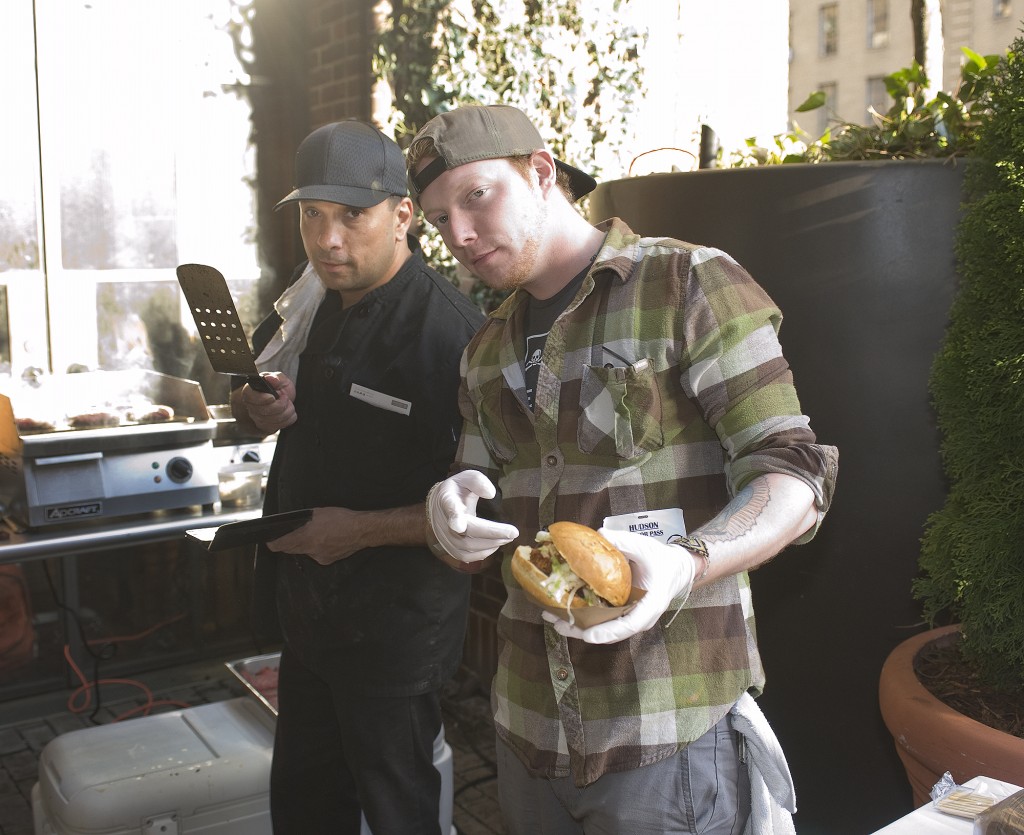 NY_The_Burger_Week_NYC_2014_Event_NY_Burger_Feast_Hudson_Hotel_Bash_NY_Burger_Feast_Burger_Maker__0084