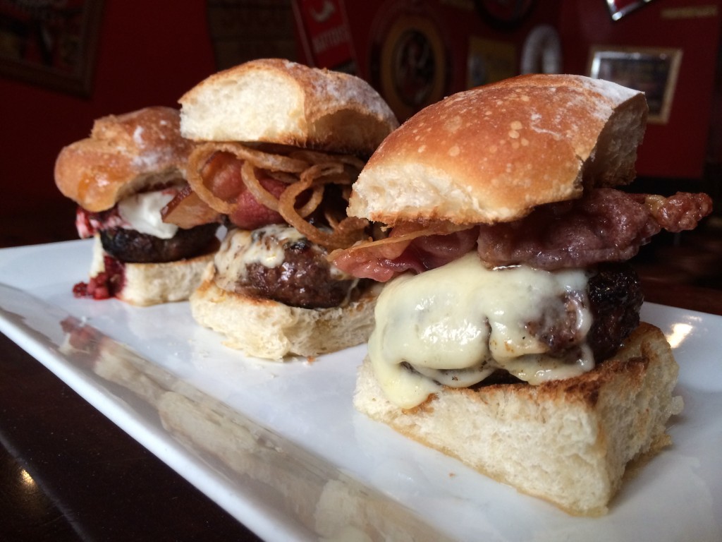 NY_The_Burger_Week_NYC_2014_Idle_Hands_Bar_ACDC_Back_In_Black_Angus_Burgers_041814_3521